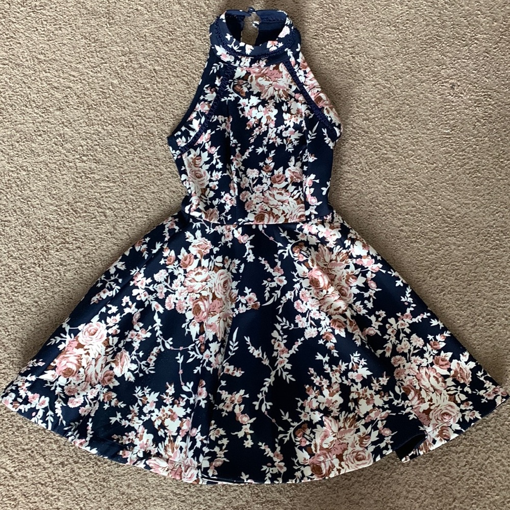 Gorgeous Homecoming dress Size 0